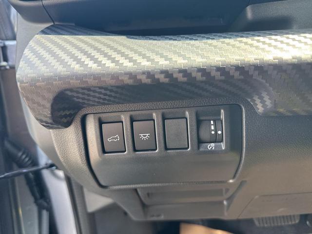 Photo of 2025 Ice Silver Metallic Subaru Ascent