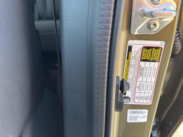 Photo of 2025 Autumn Green Metallic Subaru Ascent