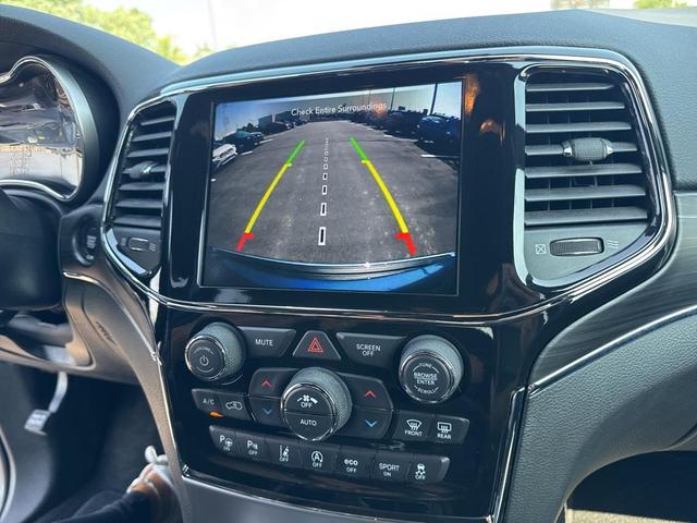 Photo of 2021 Pacific Blue Clearcoat Jeep Grand Cherokee