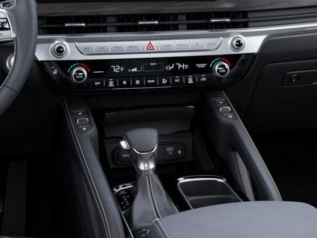 Photo of 2025 White Pearl Kia Telluride