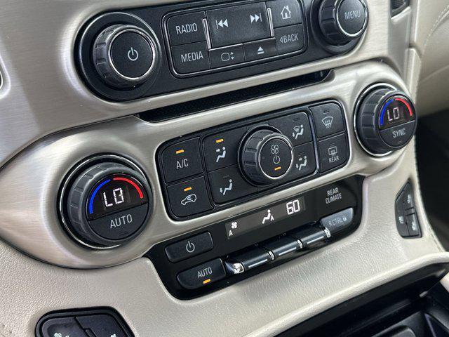 Photo of 2019 White Frost Tricoat GMC Yukon