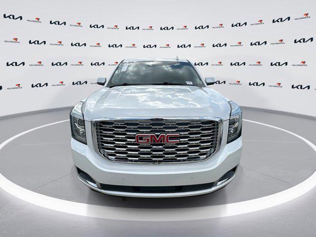 Photo of 2019 White Frost Tricoat GMC Yukon