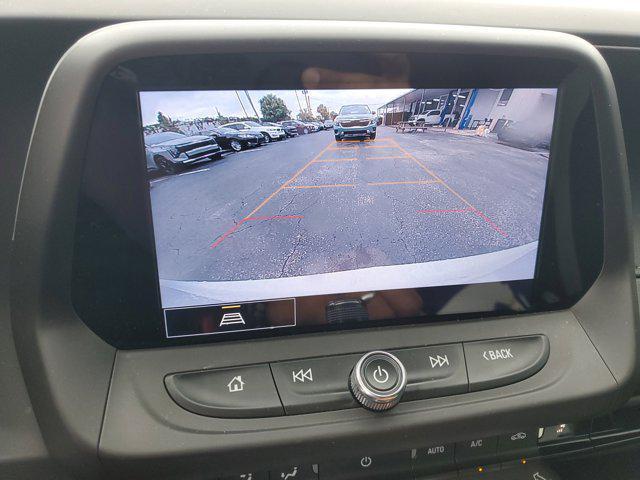 Photo of 2023 Summit White Chevrolet Camaro