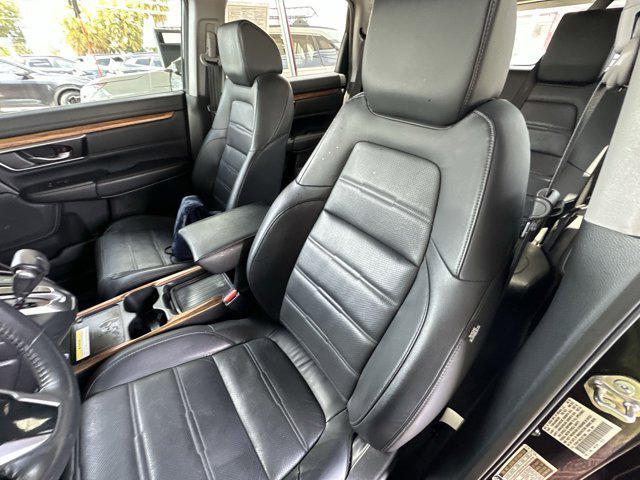 Photo of 2020 Crystal Black Pearl Honda CR-V