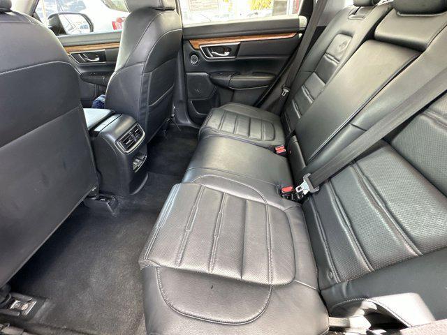 Photo of 2020 Crystal Black Pearl Honda CR-V