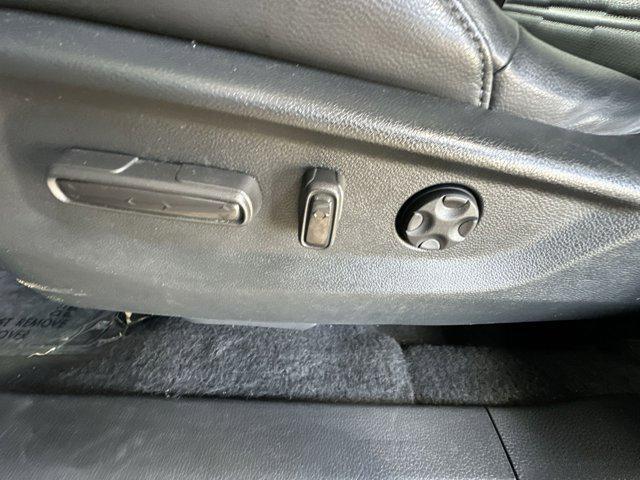Photo of 2020 Crystal Black Pearl Honda CR-V