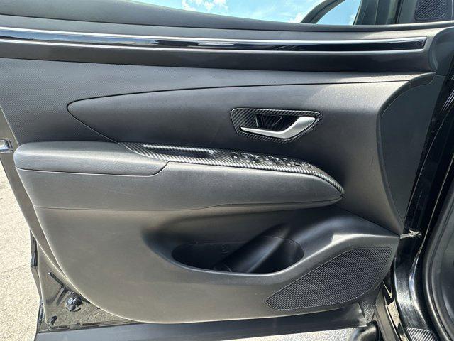 Photo of 2023 Phantom Black Hyundai SANTA CRUZ