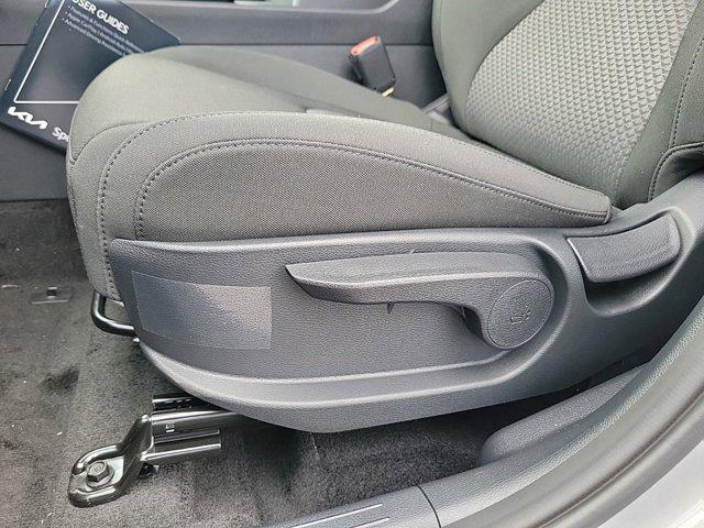 Photo of 2025 Steel Kia Sportage