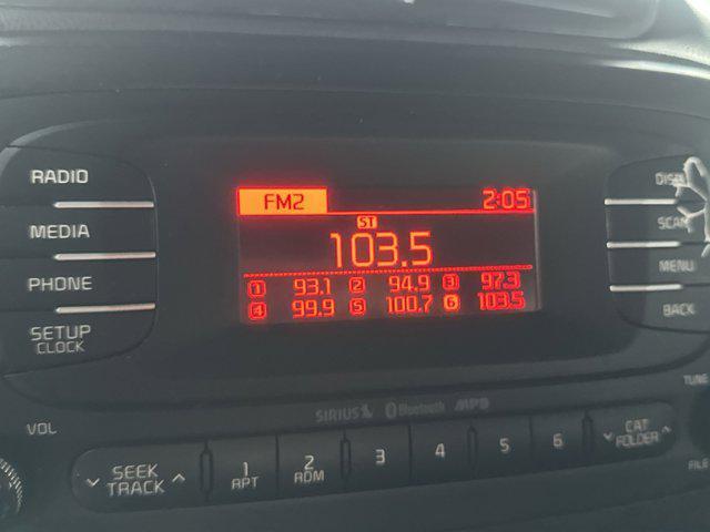 Photo of 2016 Titanium Gray Kia Soul