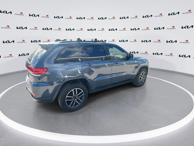 Photo of 2020 Slate Blue Pearlcoat Jeep Grand Cherokee