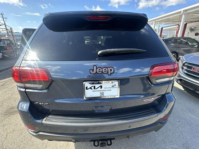 Photo of 2020 Slate Blue Pearlcoat Jeep Grand Cherokee