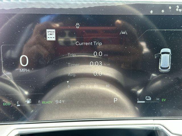 Photo of 2025 Snow White Pearl Kia Sorento Hybrid