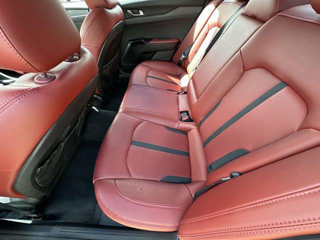 Photo of 2024 Wolf Gray Kia K5
