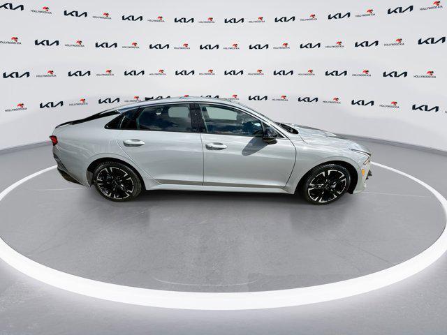 Photo of 2024 Wolf Gray Kia K5