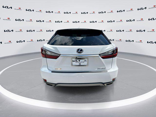 Photo of 2022 White Lexus RX 350
