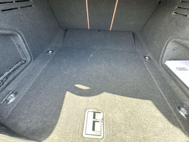 Photo of 2022 Ibis White Audi A4
