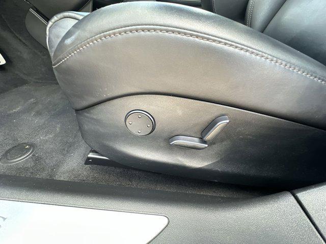 Photo of 2020 Midnight Silver Metallic Tesla Model S