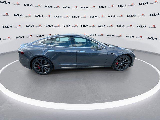 Photo of 2020 Midnight Silver Metallic Tesla Model S