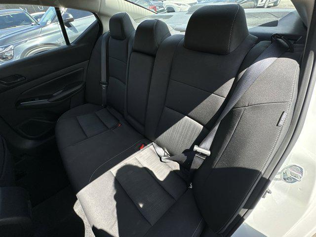 Photo of 2023 Pearl White Tricoat Nissan Altima