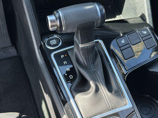 Photo of 2024 Jungle Green Kia Sportage
