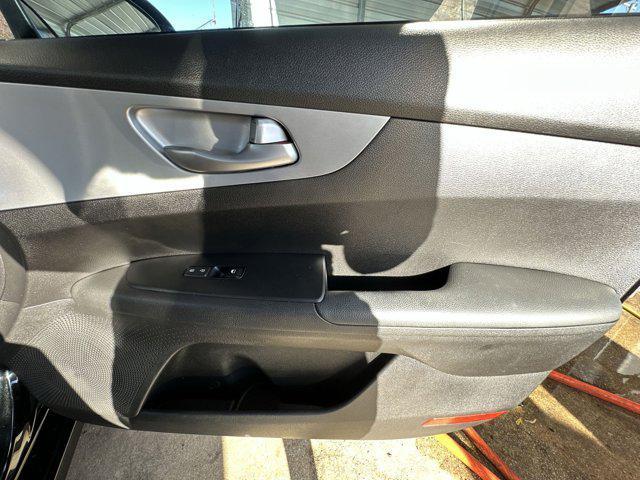 Photo of 2023 Aurora Black Kia Forte
