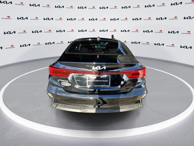 Photo of 2023 Aurora Black Kia Forte