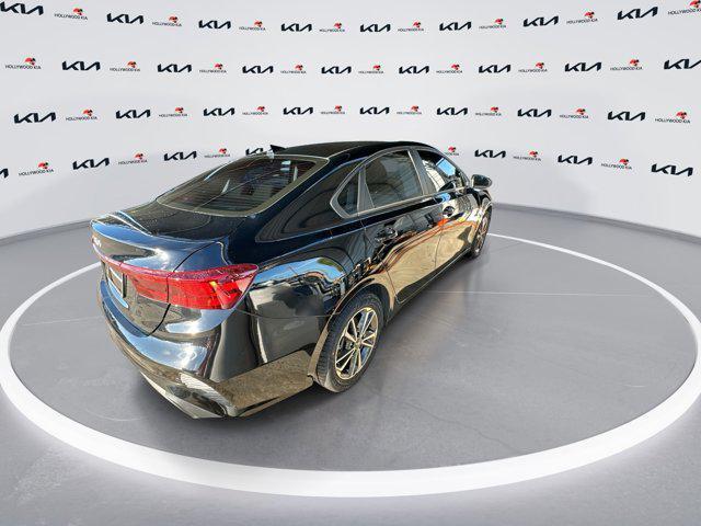 Photo of 2023 Aurora Black Kia Forte
