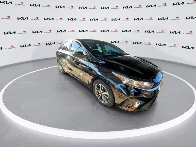 Photo of 2023 Aurora Black Kia Forte