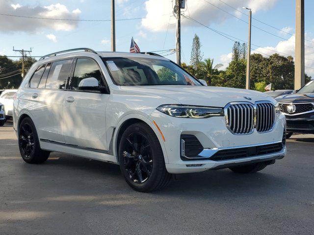 2022 BMW X7