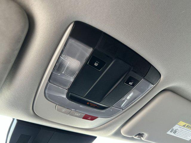 Photo of 2023 Gravity Gray Kia Sportage