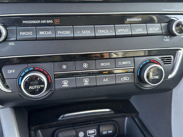 Photo of 2017 Sangria Kia Optima