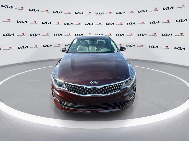Photo of 2017 Sangria Kia Optima