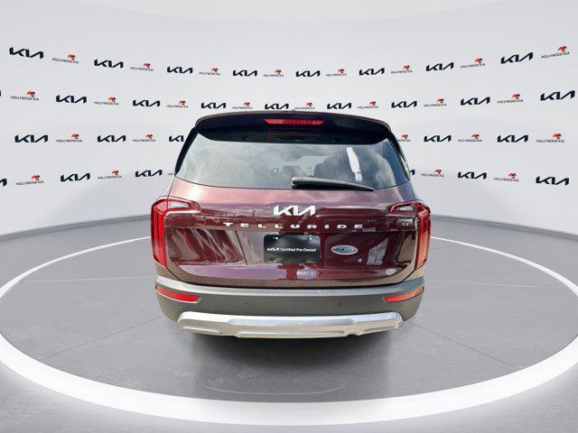 Photo of 2022 Sangria Kia Telluride