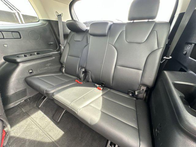 Photo of 2022 Sangria Kia Telluride