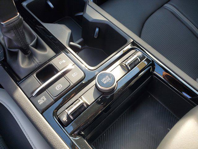 Photo of 2025 Gray Kia K5