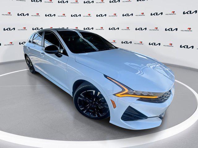 2022 Kia K5