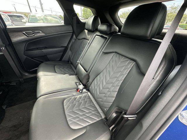 Photo of 2023 Sapphire Blue Kia Sportage