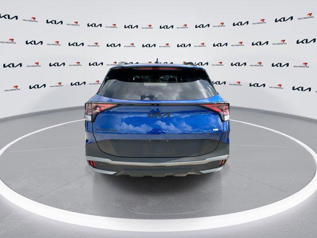 Photo of 2023 Sapphire Blue Kia Sportage