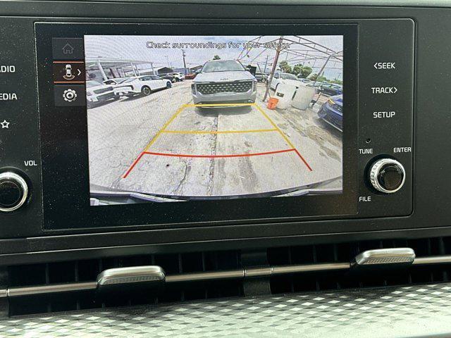 Photo of 2024 Aurora Black Pearl Kia Carnival