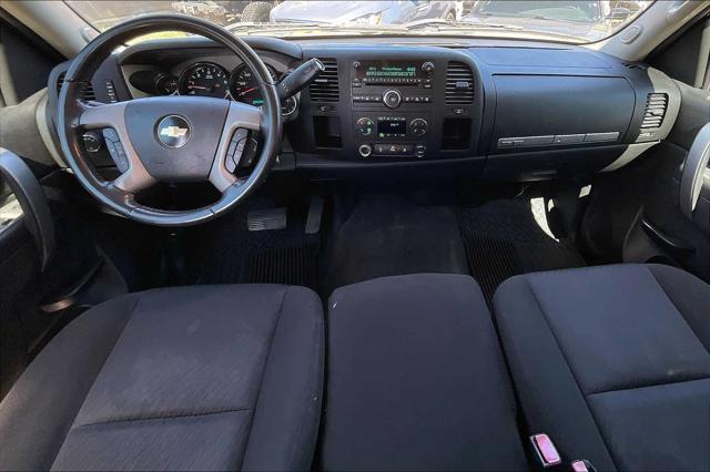 Photo of 2011 Taupe Gray Metallic Chevrolet Silverado 1500