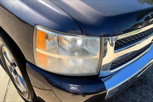 Photo of 2011 Taupe Gray Metallic Chevrolet Silverado 1500