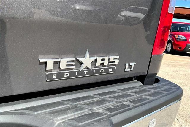 Photo of 2011 Taupe Gray Metallic Chevrolet Silverado 1500