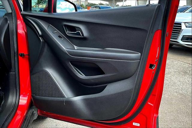 Photo of 2020 Red Hot Chevrolet Trax