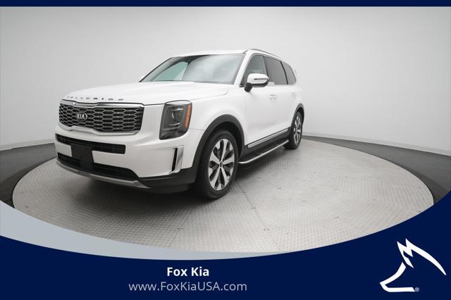 Photo of 2021 Glacial White Pearl Kia Telluride