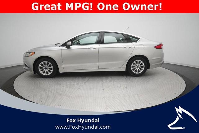Photo of 2017 Ingot Silver Ford Fusion