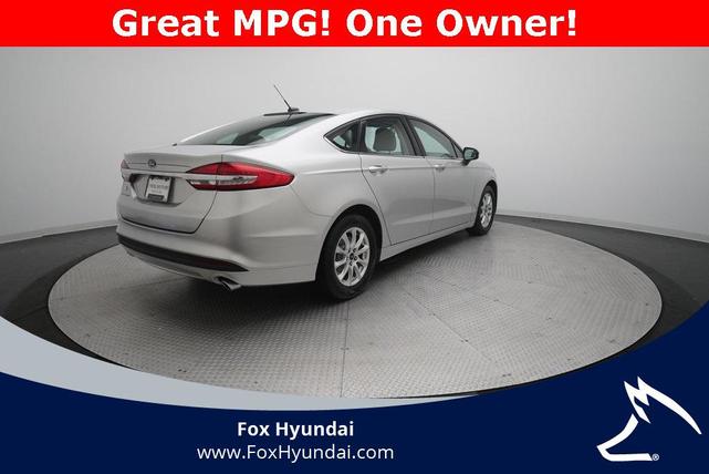 Photo of 2017 Ingot Silver Ford Fusion