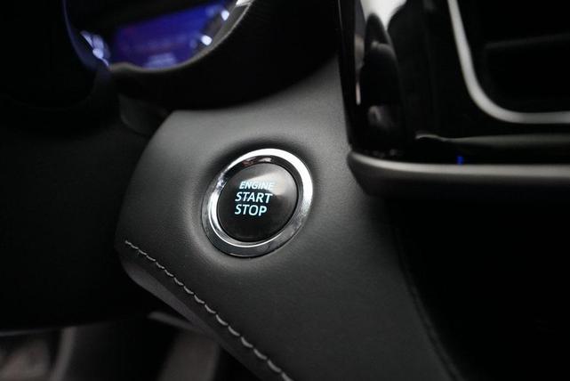 Photo of 2022 Magnetic Gray Metallic Toyota Highlander