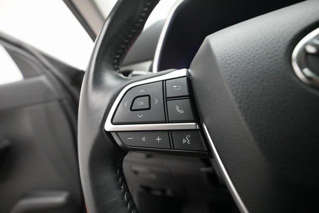 Photo of 2022 Magnetic Gray Metallic Toyota Highlander