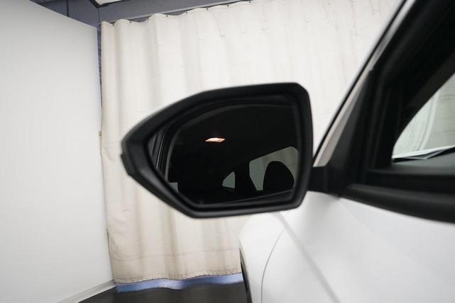 Photo of 2024 White Pearl Hyundai TUCSON Plug-In Hybrid