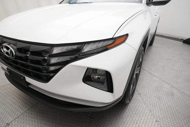 Photo of 2024 White Pearl Hyundai TUCSON Plug-In Hybrid